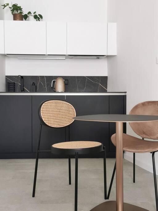 Gustave - Quartier Historique Apartment Nantes Luaran gambar